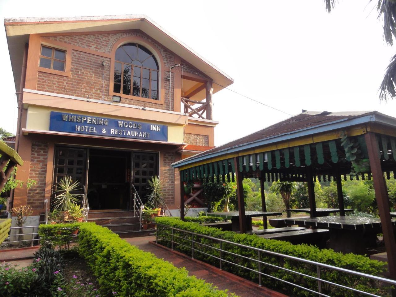 Whispering Woods Inn Bolpur Exterior foto